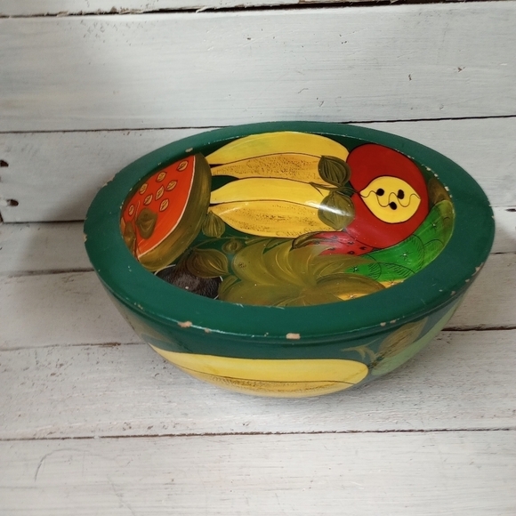Lacquered Mexican Folk Art Wood Bowl, Artisan Bowl, Unique Hand Painted Fruit - Picture 1 of 10